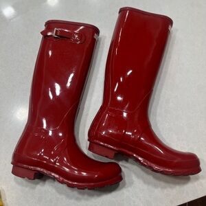 Hunter - Red Glossy Rain Boots